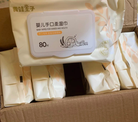 Plasitic pulisce delicatamente le strofinate eliminabili adulte di Coverless della pelle del fronte