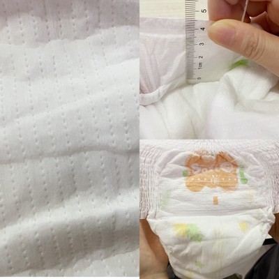 Pantaloni molli 100% del bambino del pannolino eliminabile materiale del bambino del cotone