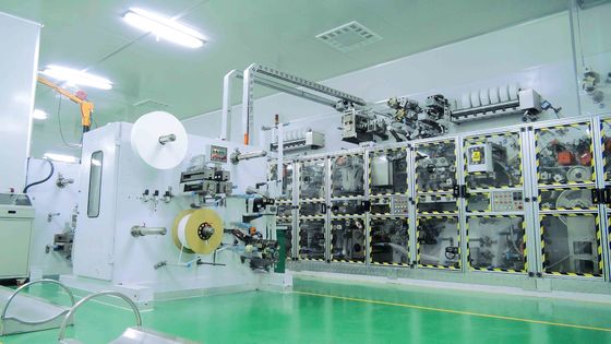 Tiri sulla morbidezza eccellente del pannolino eliminabile del bambino 3D respirabile
