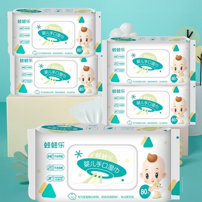 L'acqua eliminabile di cura sensibile su ordinazione del bambino pulisce ultra morbido