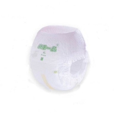 I pannolini facili del bambino di usura tirano sui pannolini eliminabili del bambino dei pantaloni