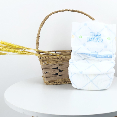 Capacità di assorbimento eccellente d'imballaggio di Unisoft dei pannolini dei pannolini del bambino piccola eliminabile