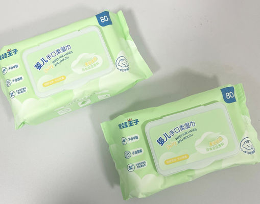 Le salviettine per neonati organiche dell'acqua di 99% private identificano non il bambino del tessuto strofinate bagnate