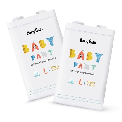 Il pannolino del bambino ansima la grande mutanda eliminabile di addestramento del pannolino del neonato della vita per i bambini
