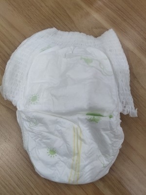 Conteggio eliminabile originale dei pannolini 186 dei pannolini del bambino di dimensione 2