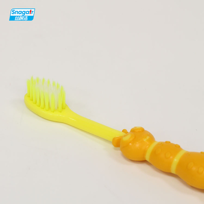 Spazzolino da denti molle colorato PBT delle setole dello strumento di igiene orale dei bambini del fumetto