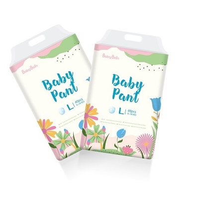 Tiri sul pannolino eliminabile del bambino