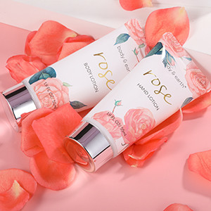 Formula libera di crudeltà profondamente che nutrisce la lozione del corpo di Skincare per la mano incrinata asciutta